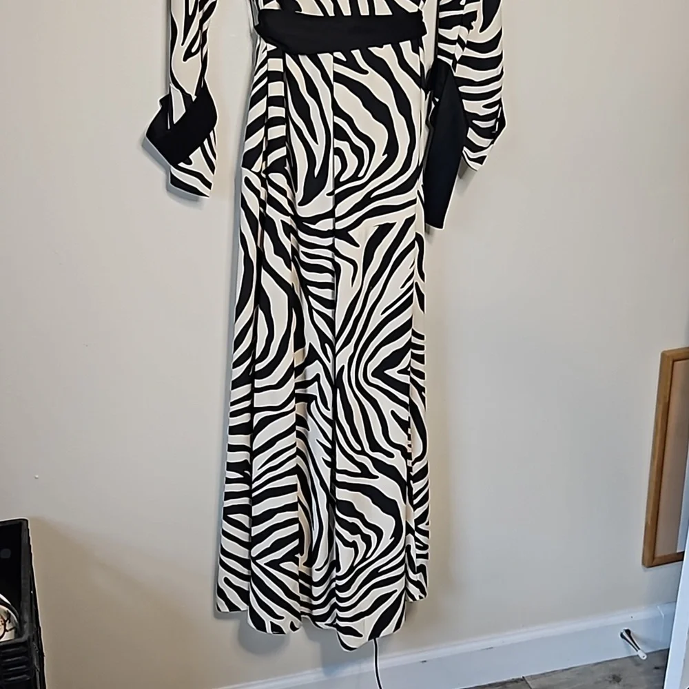 Layeur Zebra Print Maxi Dress Size 4 US FR 36 - Picture 11 of 13